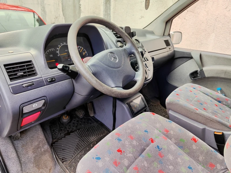 Mercedes-Benz V 220, снимка 13 - Бусове и автобуси - 53460850