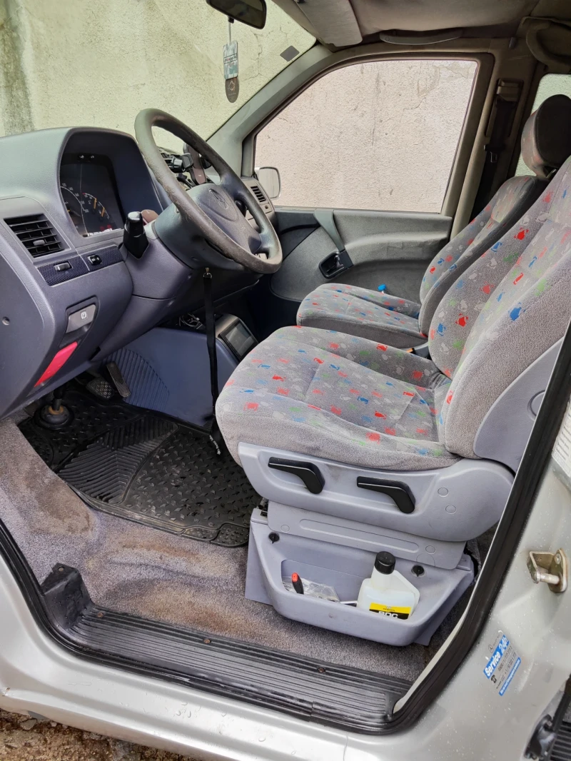 Mercedes-Benz V 220, снимка 10 - Бусове и автобуси - 53460850