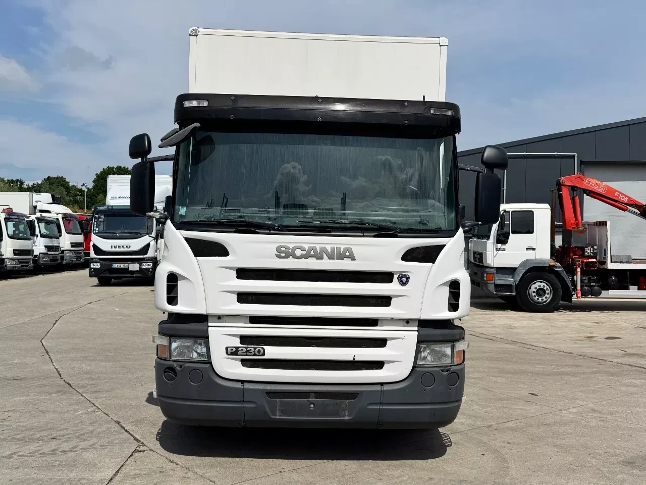 Scania P 230 Падащ борд - изображение 9