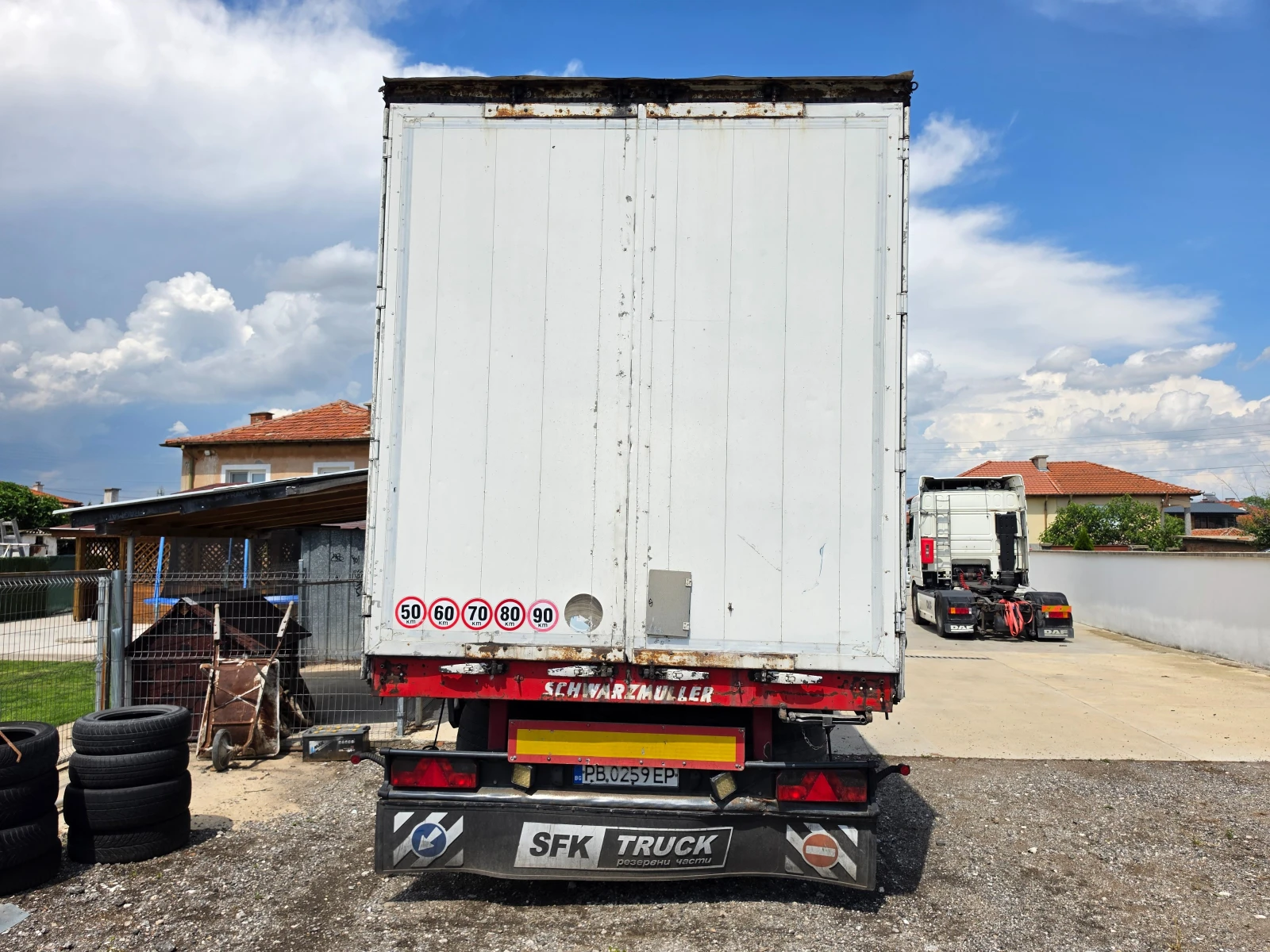 Daf XF 105 + РЕМАРКЕ ШВАРЦ МЮЛЕР, снимка 14 - Камиони - 54831567