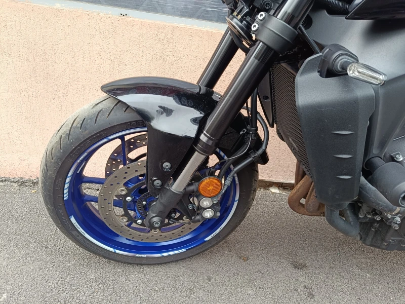 Yamaha Mt-09, снимка 15 - Мотоциклети и мототехника - 49902939