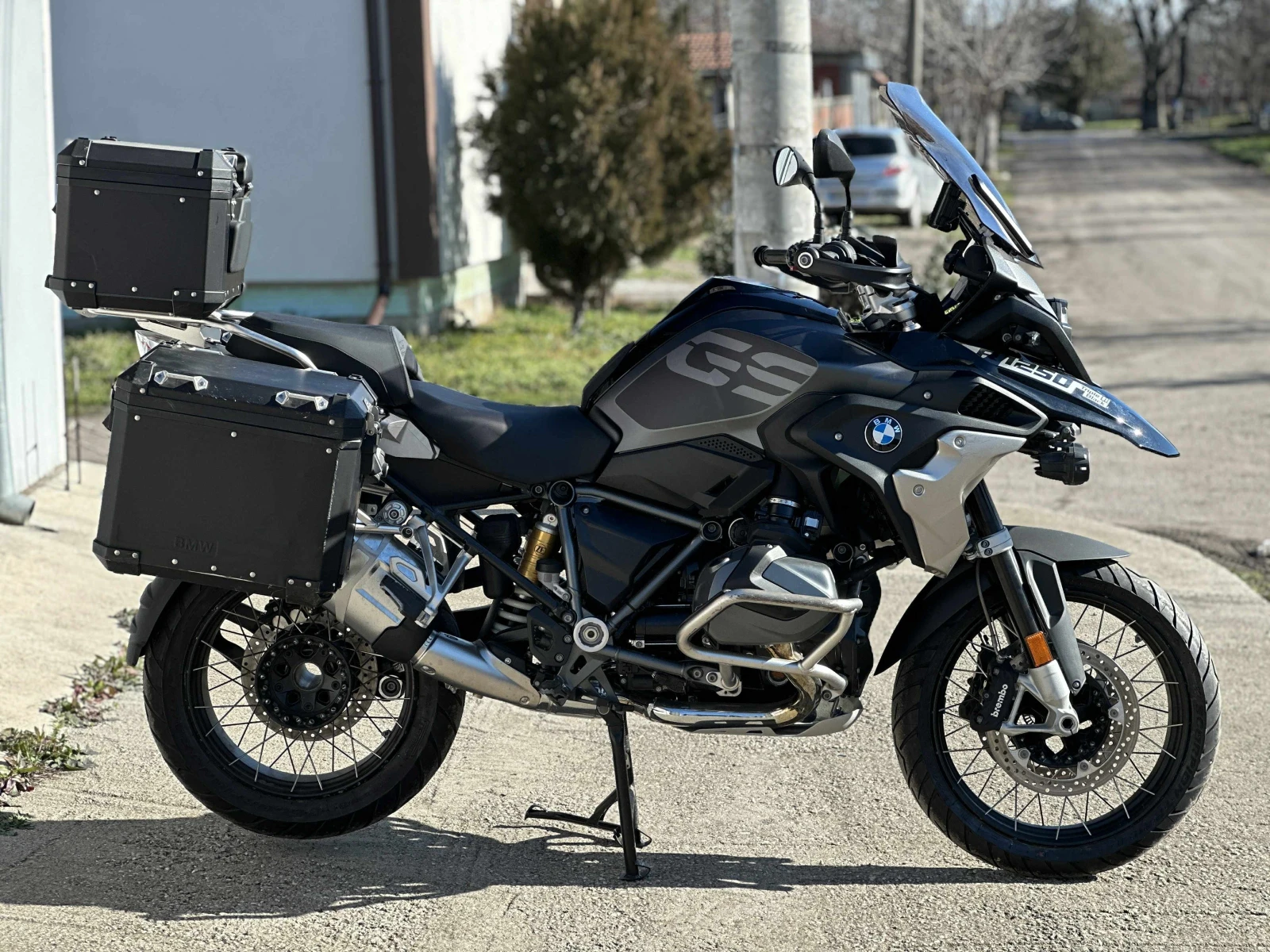 BMW R 1250GS Triple Black - изображение 4