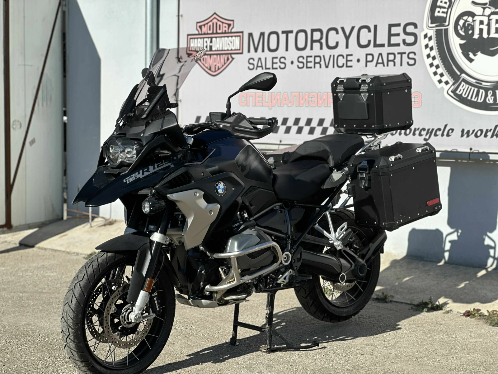 BMW R 1250GS Triple Black - изображение 9
