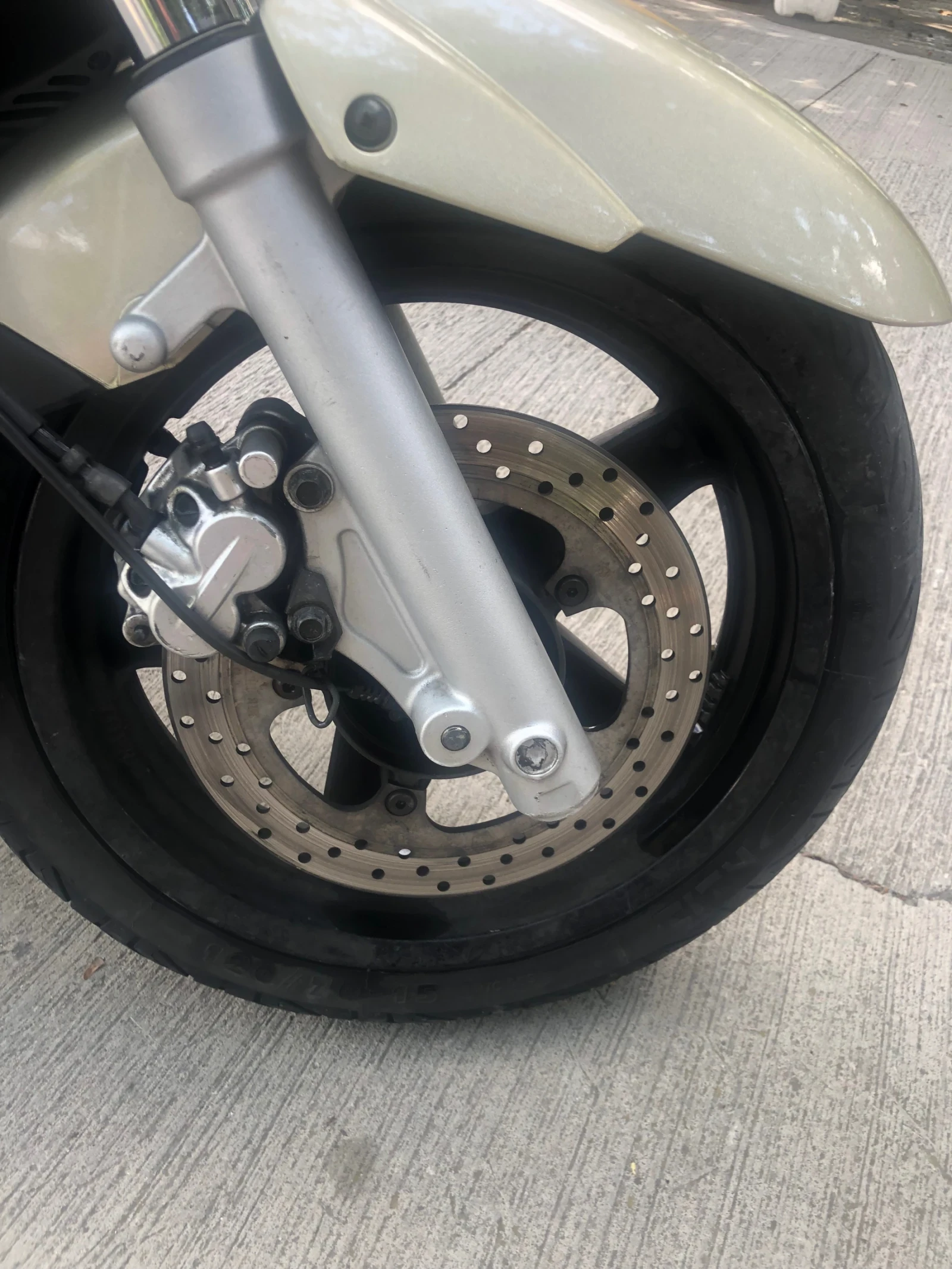 Yamaha X-max  - изображение 2