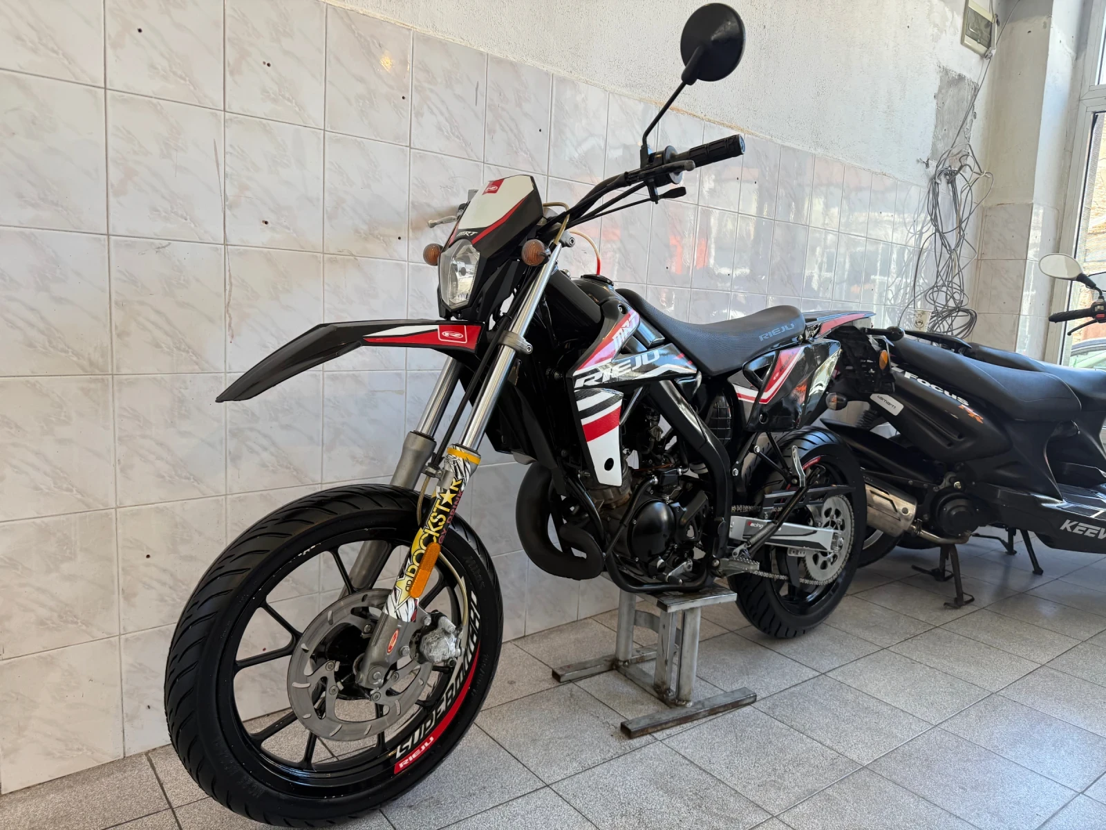 Rieju Mrt 50 - изображение 5