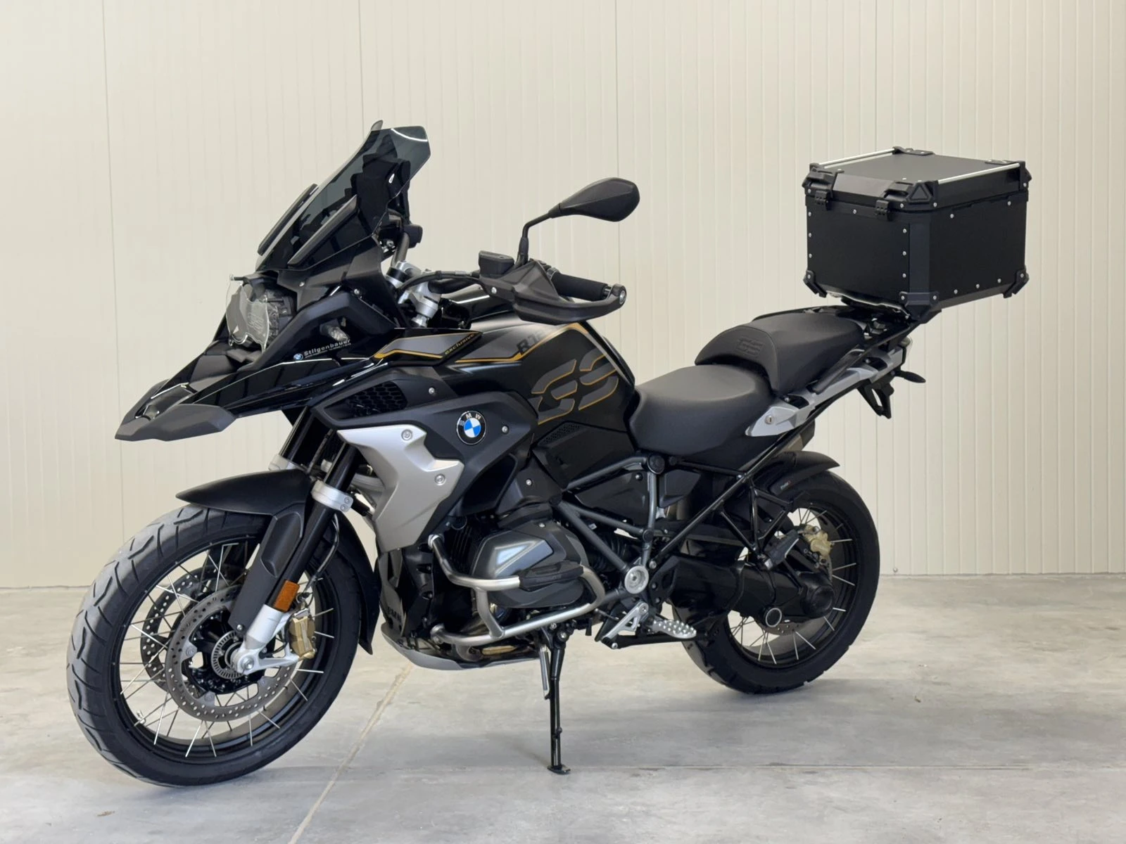 BMW R 1250GS Exclusive Low Suspension - изображение 2