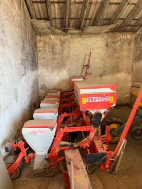 Сеялка Gaspardo Сеялка Gaspardo 6 редова, снимка 1