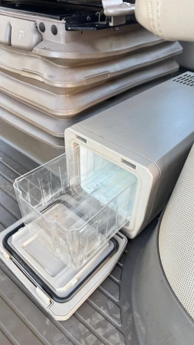 ������� John Deere 8400R ������ � ������� ����� 3.8% | Mobile.bg � ����� ������ 10