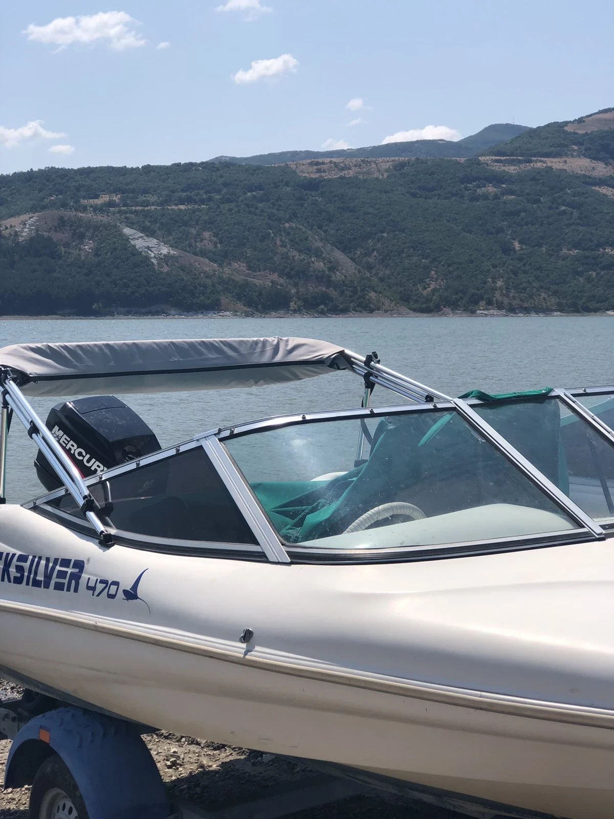 Моторна яхта Quicksilver 470 sport - изображение 8