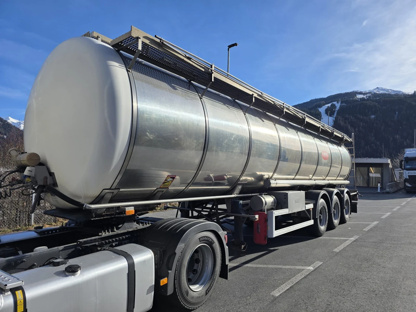 ����������� Feldbinder BURG | Mobile.bg � ����������� 1