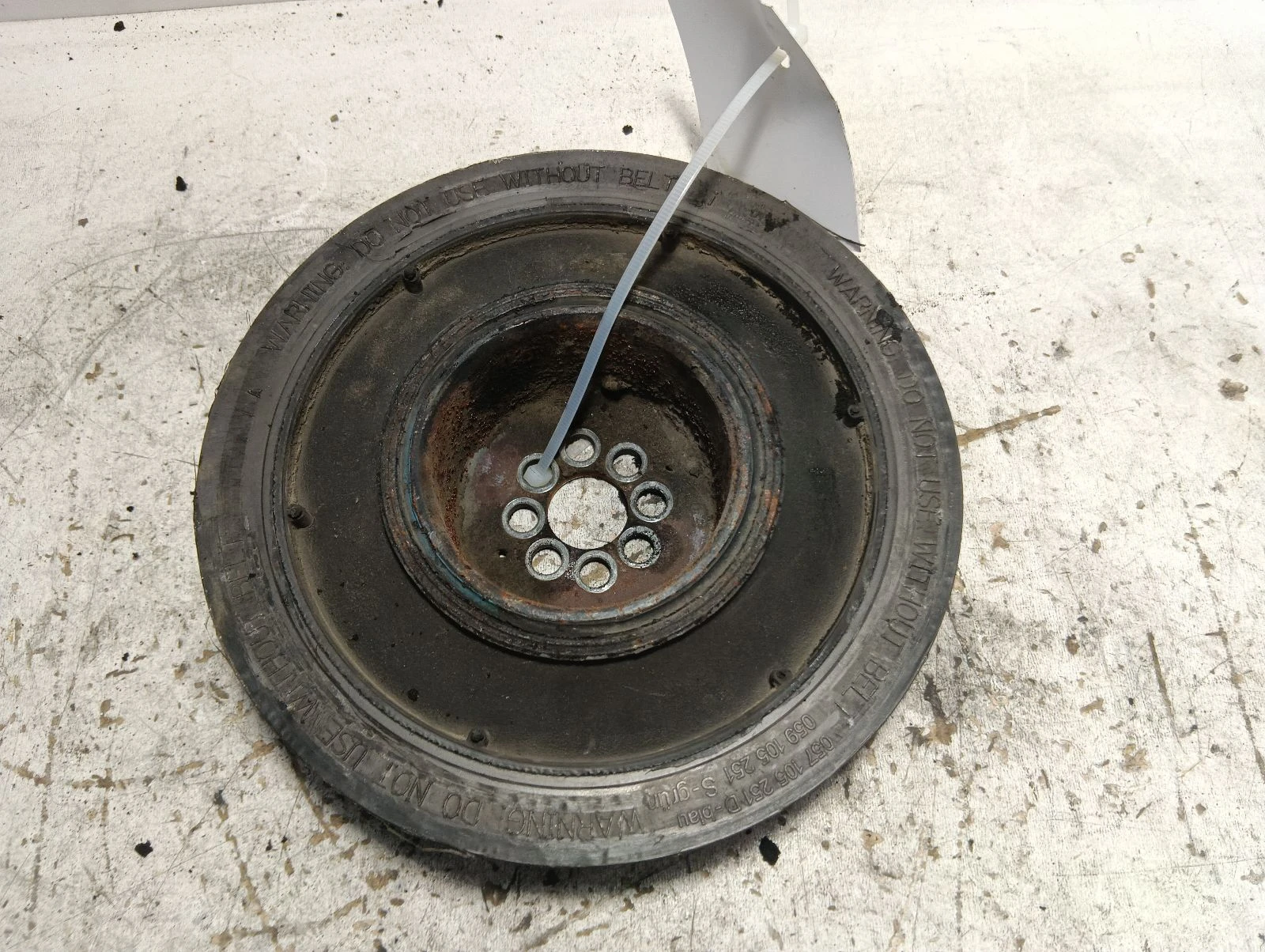 шайба колянов вал 059105251 057105251D Ауди А4 3.0 TDI