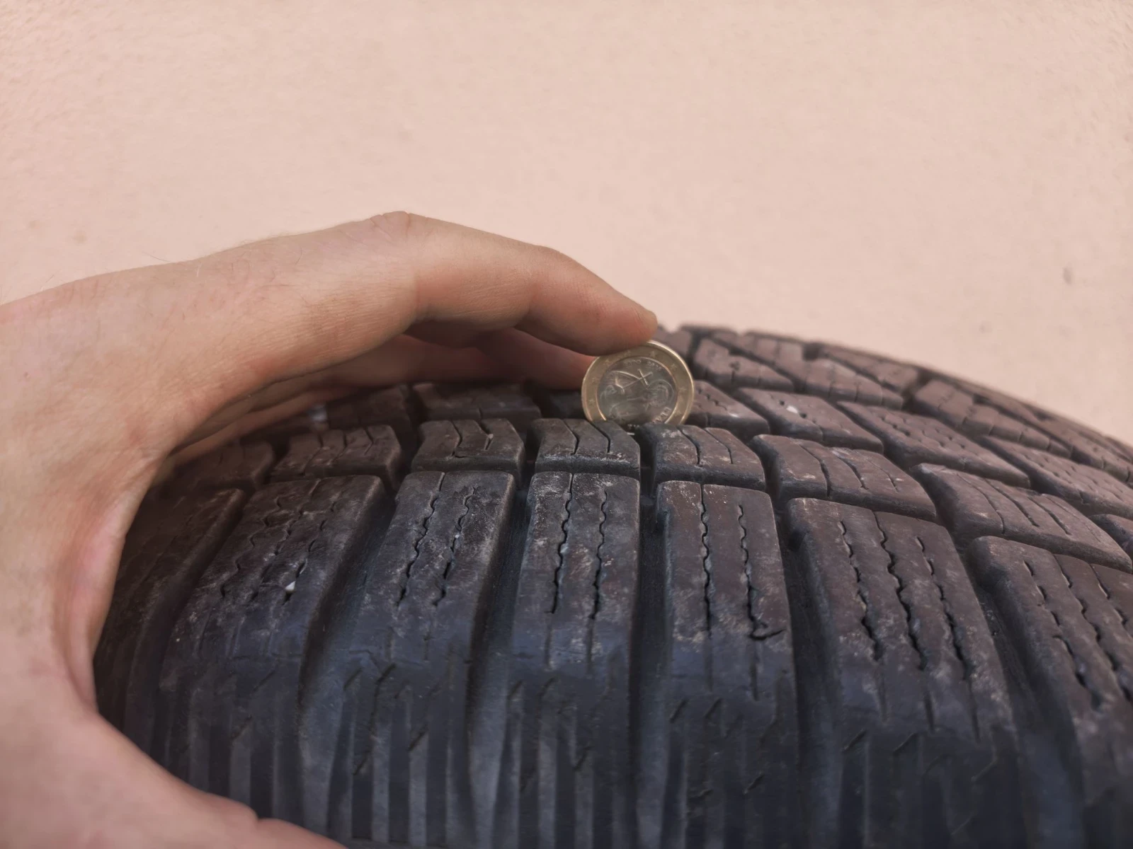���� 235/50R19 | Mobile.bg � ����������� 4