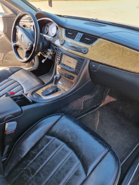 Mercedes-Benz CLS 320, снимка 10