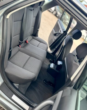 Audi A4 2.0 TDI 140кс., снимка 12