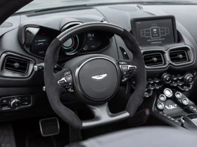 Aston martin V12 Vantage Roadster = Carbon= Гаранция, снимка 8