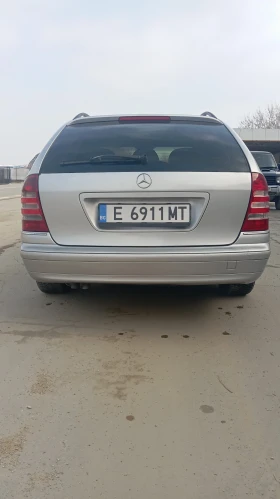 Mercedes-Benz C 220 2, 2 cdi facelift, снимка 2