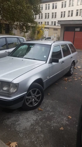 Mercedes-Benz 124, снимка 3