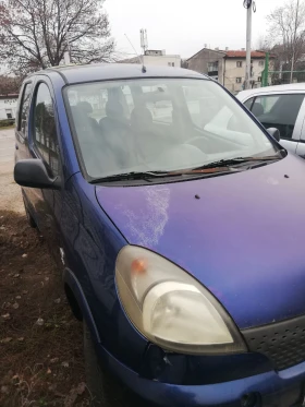 Toyota Yaris Verso, снимка 1