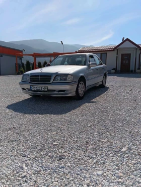 Mercedes-Benz C 250 - 2500 € / 4889.57 лв. - 51319705 4