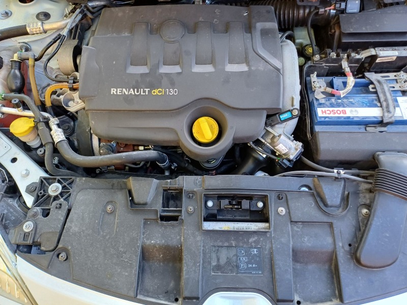 Renault Megane 1.9/130, снимка 14 - Автомобили и джипове - 45199692