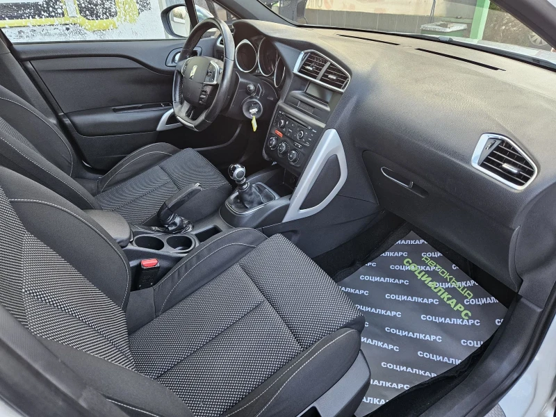 Citroen DS4 1.6 EHdi, снимка 11 - Автомобили и джипове - 47993515