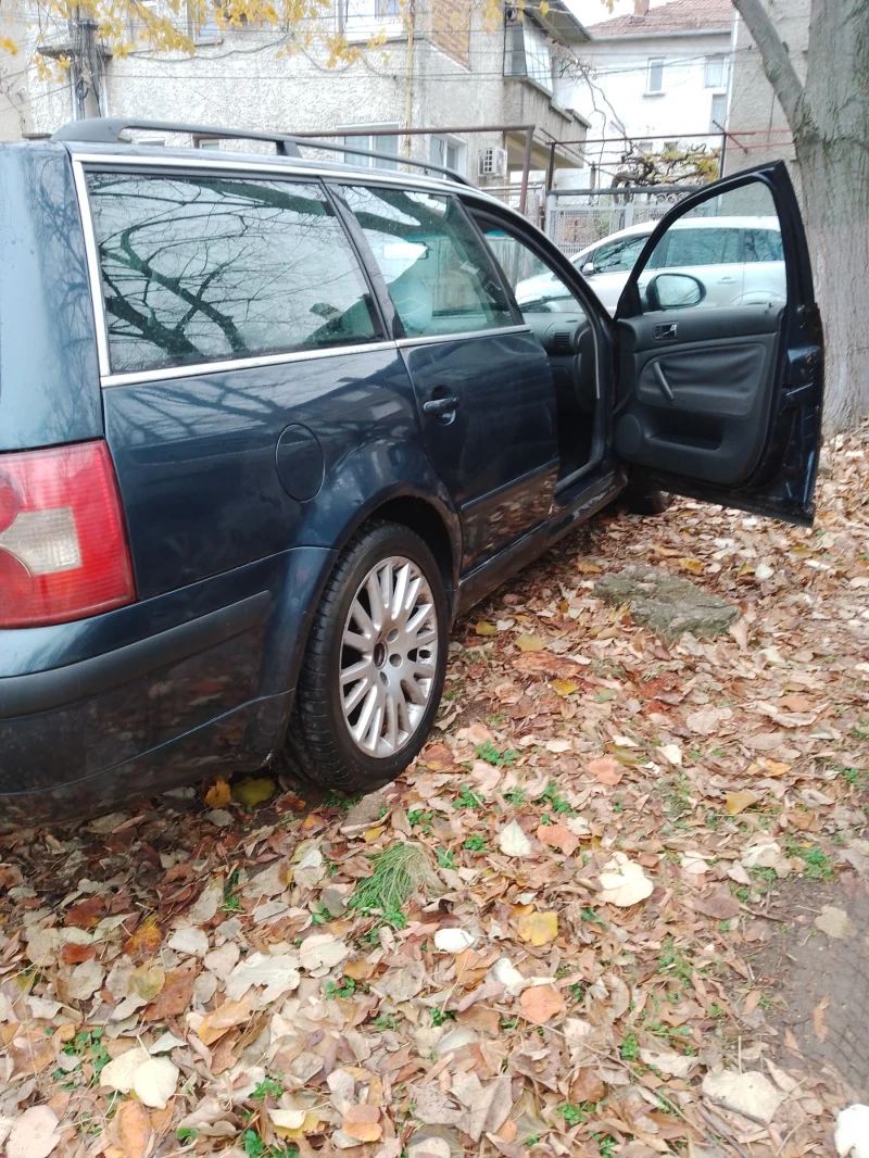 VW Passat, снимка 6 - Автомобили и джипове - 48178249