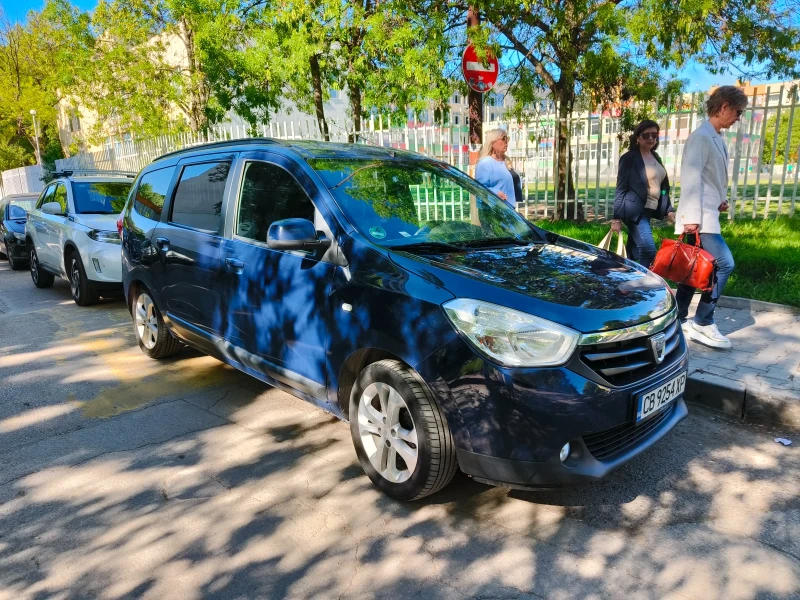 Dacia Lodgy, снимка 2 - Автомобили и джипове - 52182018