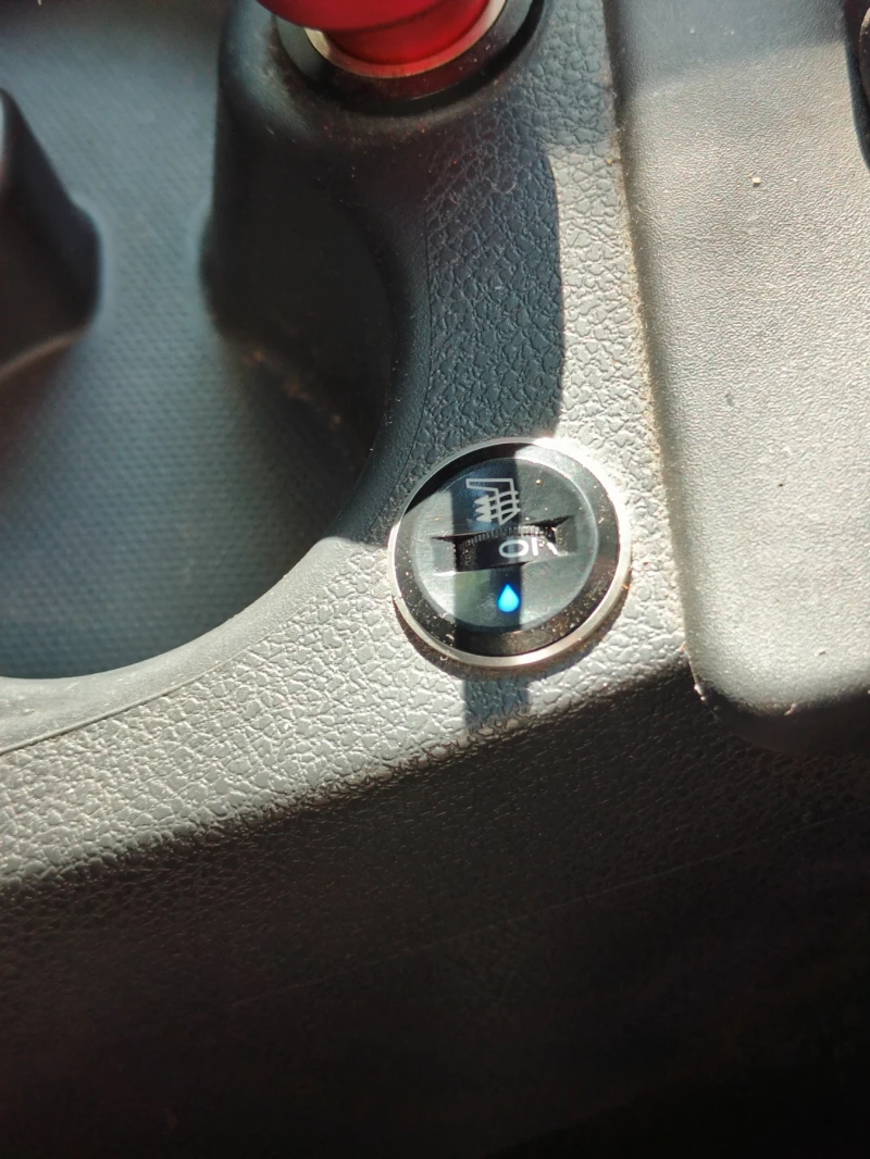 Dacia Lodgy, снимка 10 - Автомобили и джипове - 52182018