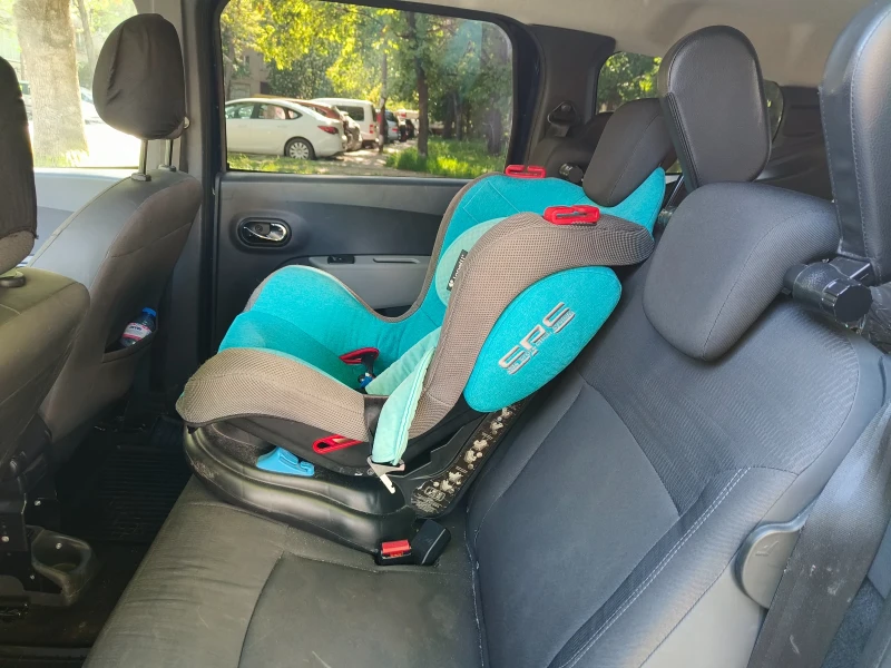 Dacia Lodgy, снимка 9 - Автомобили и джипове - 52182018