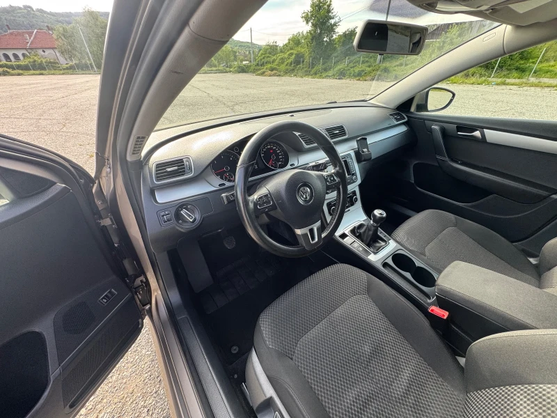VW Passat 2.0tdi 140hp , снимка 9 - Автомобили и джипове - 50359766