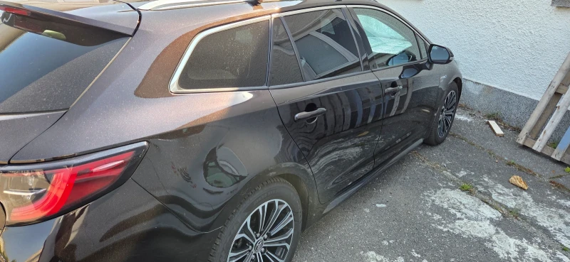 Toyota Corolla 2.0 hybrid  184, снимка 6 - Автомобили и джипове - 52501120