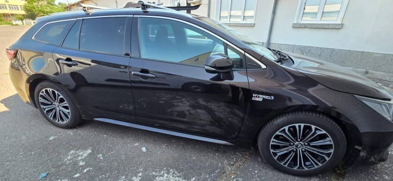Toyota Corolla 2.0 hybrid  184, снимка 4 - Автомобили и джипове - 52501120