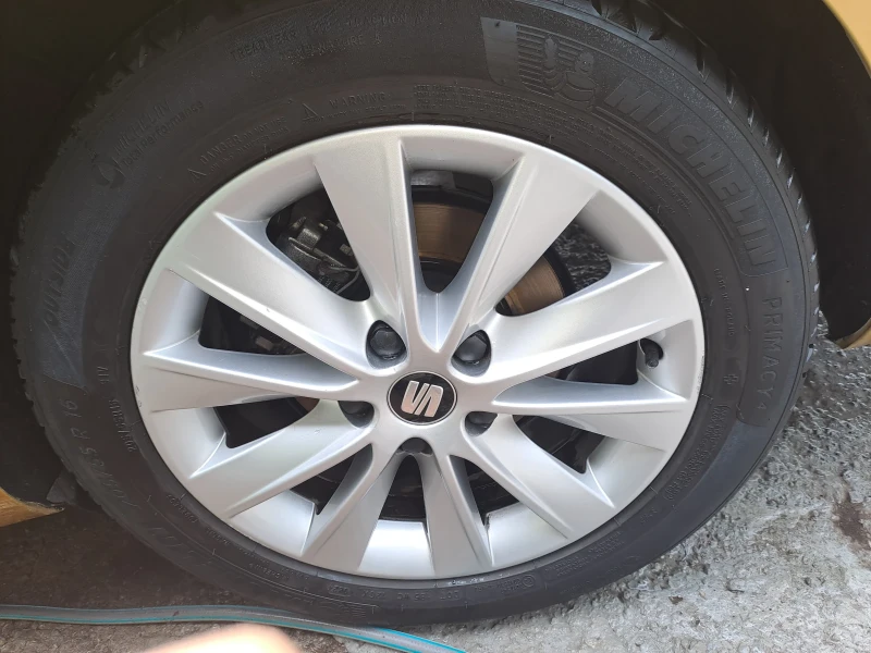 Seat Leon 1.5 TGI St, снимка 17 - Автомобили и джипове - 51672293