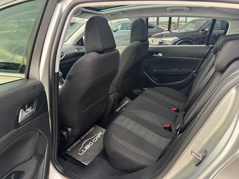 Peugeot 308 1.2i-AUT-LED-XENON-ПАНОРАМА-TOP, снимка 16 - Автомобили и джипове - 52664354