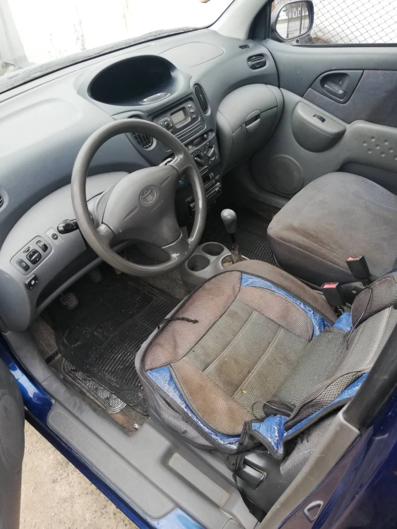 Toyota Yaris Verso, снимка 14 - Автомобили и джипове - 52866485