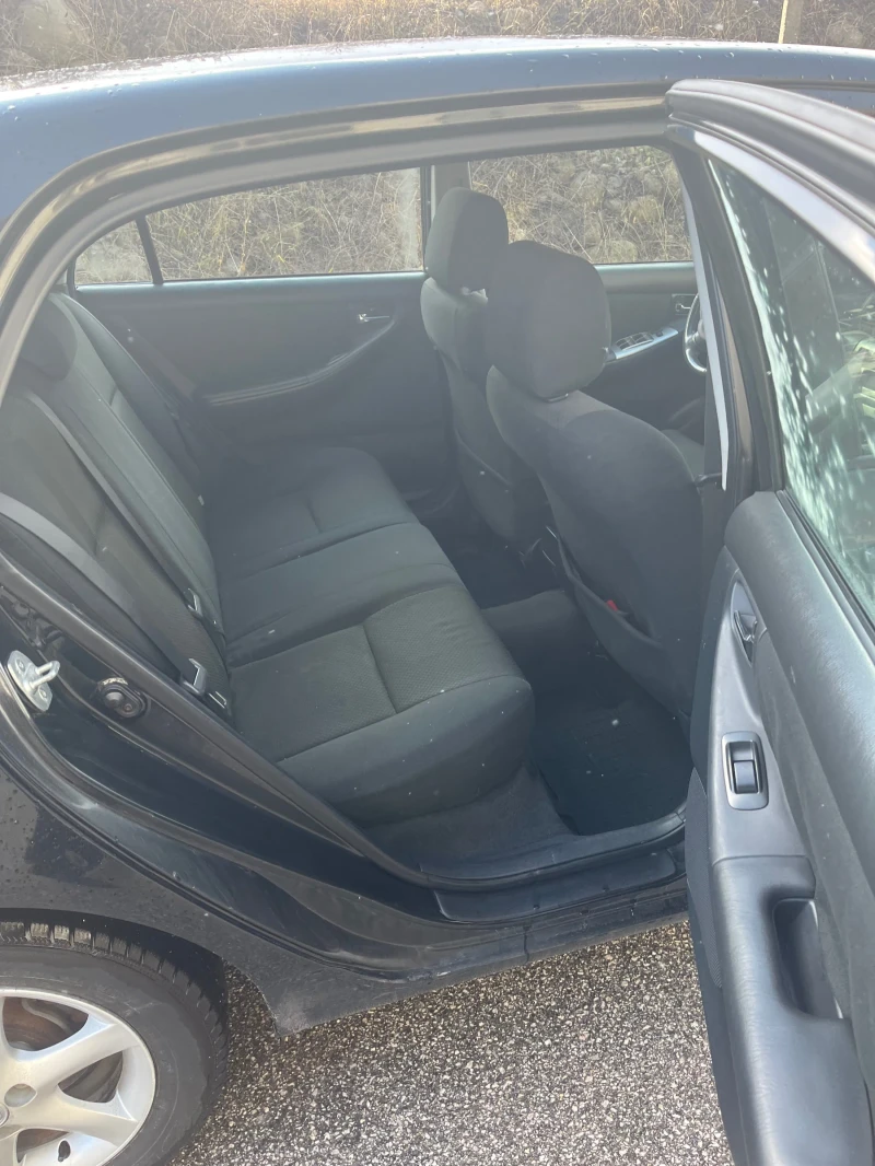 Toyota Corolla 2.0 D, снимка 6 - Автомобили и джипове - 53036220