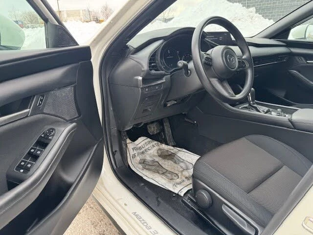 Mazda 3 Sport* GX* ����������* (���� �� ��) | Mobile.bg � ����������� 11