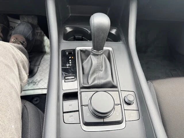 Mazda 3 Sport* GX* ����������* (���� �� ��) | Mobile.bg � ����������� 13