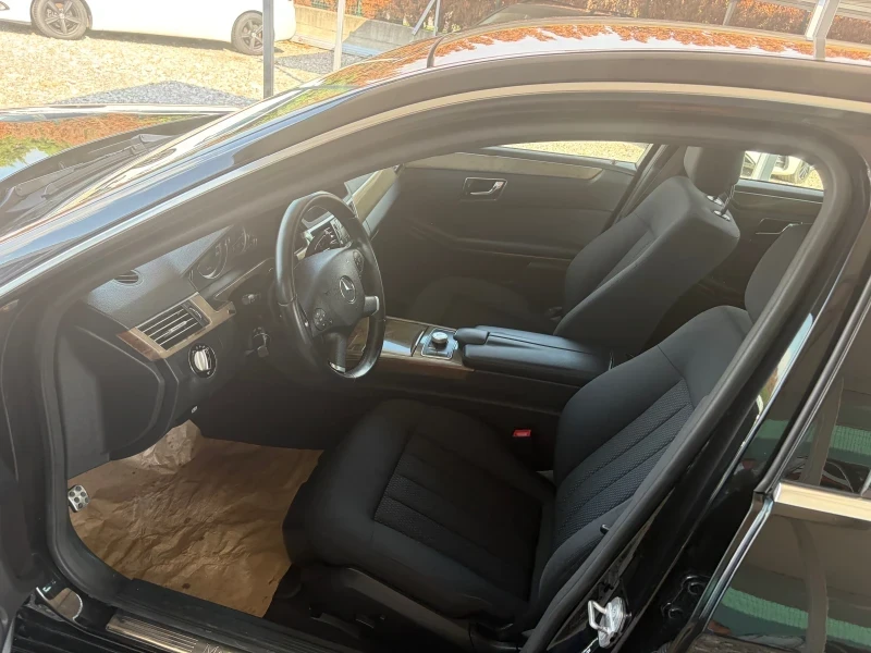 Mercedes-Benz E 350 3.0 CDI , снимка 6 - Автомобили и джипове - 56389564