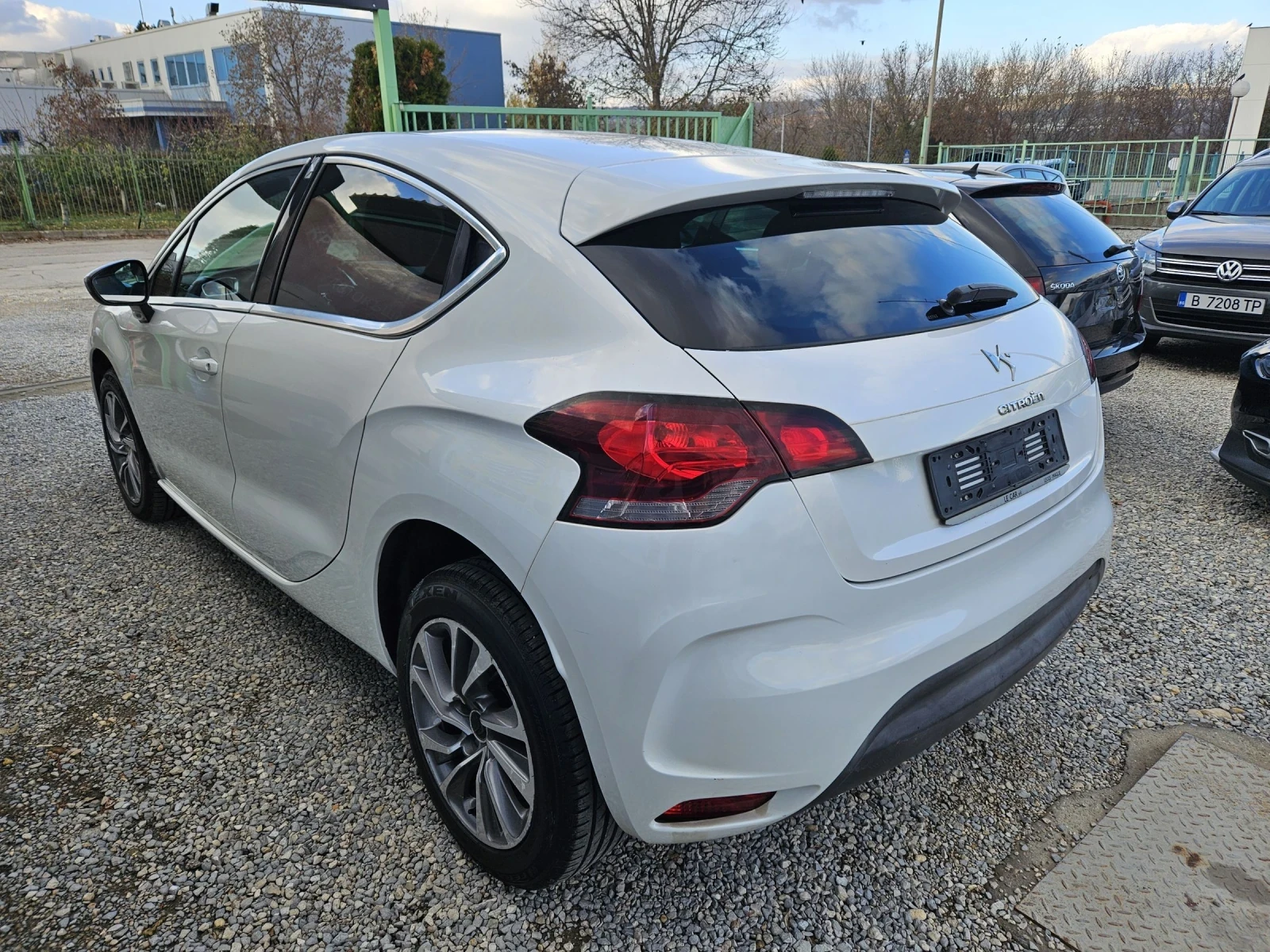 Citroen DS4 1.6 EHdi - изображение 6