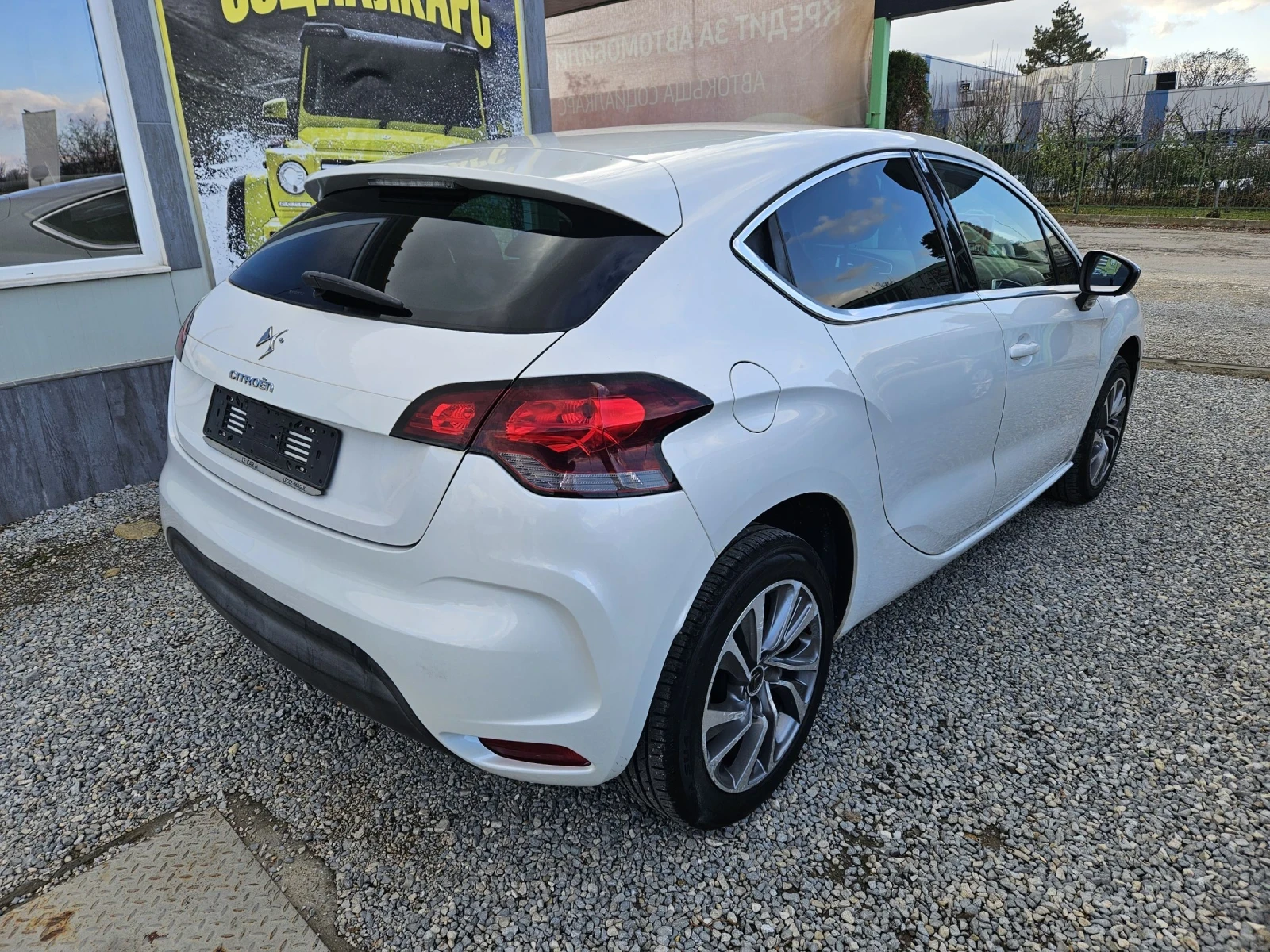 Citroen DS4 1.6 EHdi - изображение 4