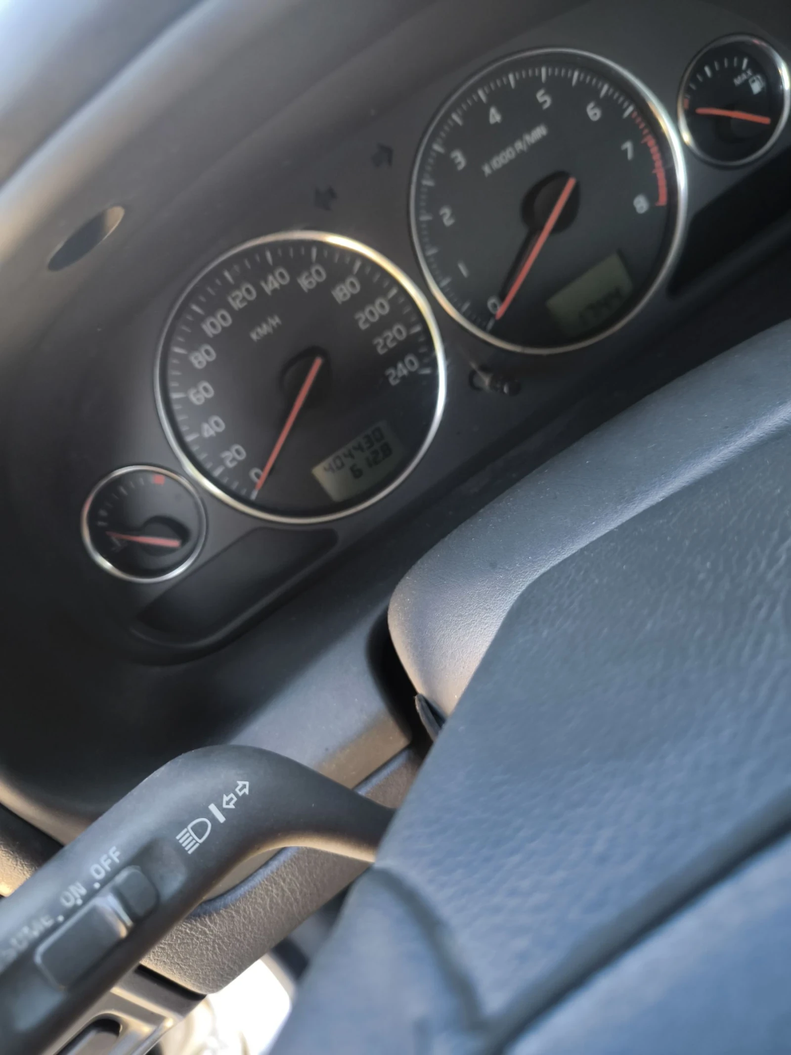 Volvo S40  - изображение 8