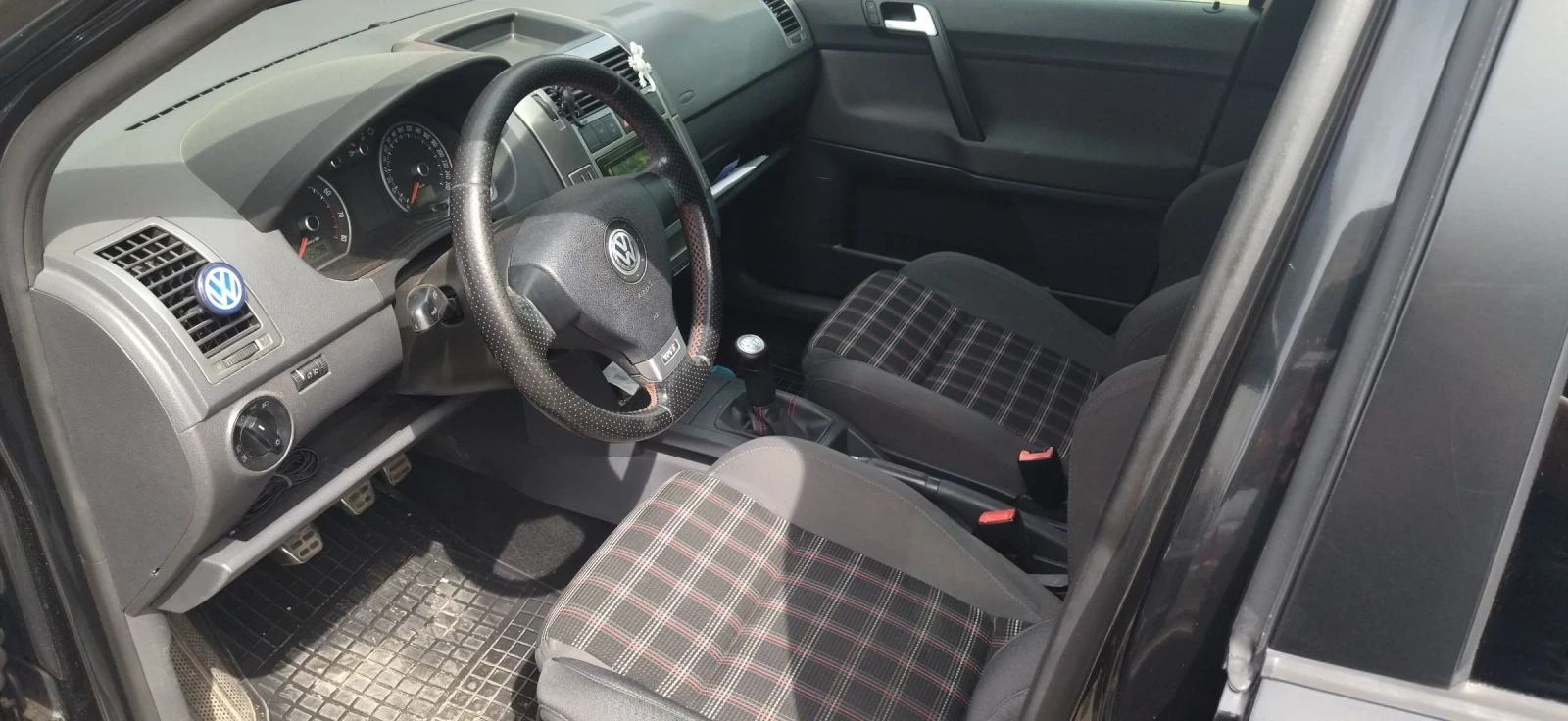VW Polo GTI - изображение 8