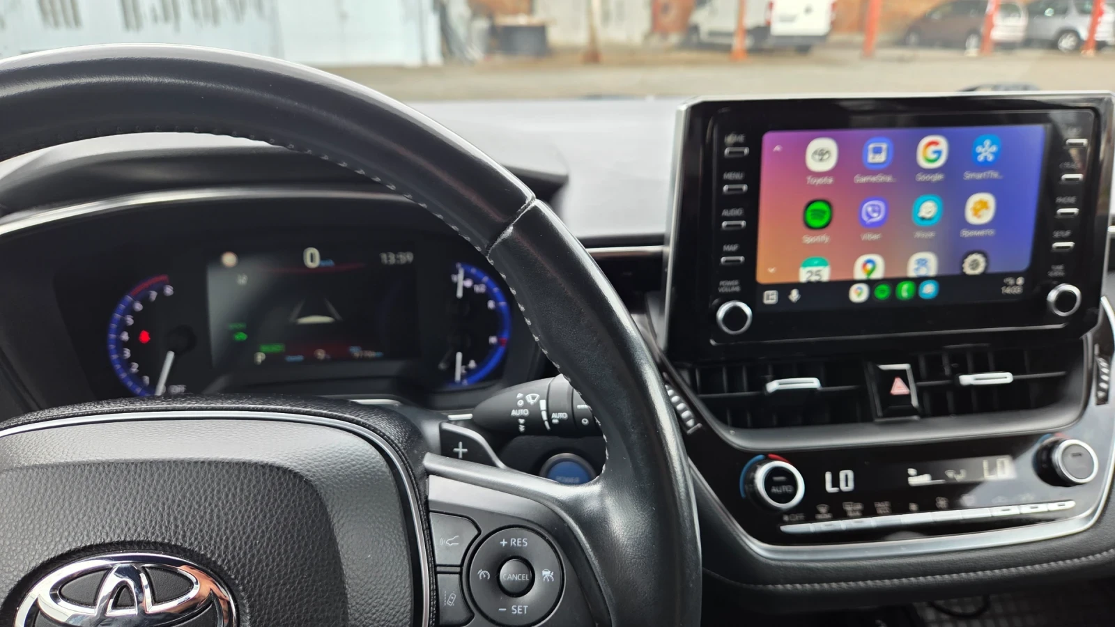 Toyota Corolla TOURING SPORTS 2.0 hybrid  184, снимка 8 - Автомобили и джипове - 53278837