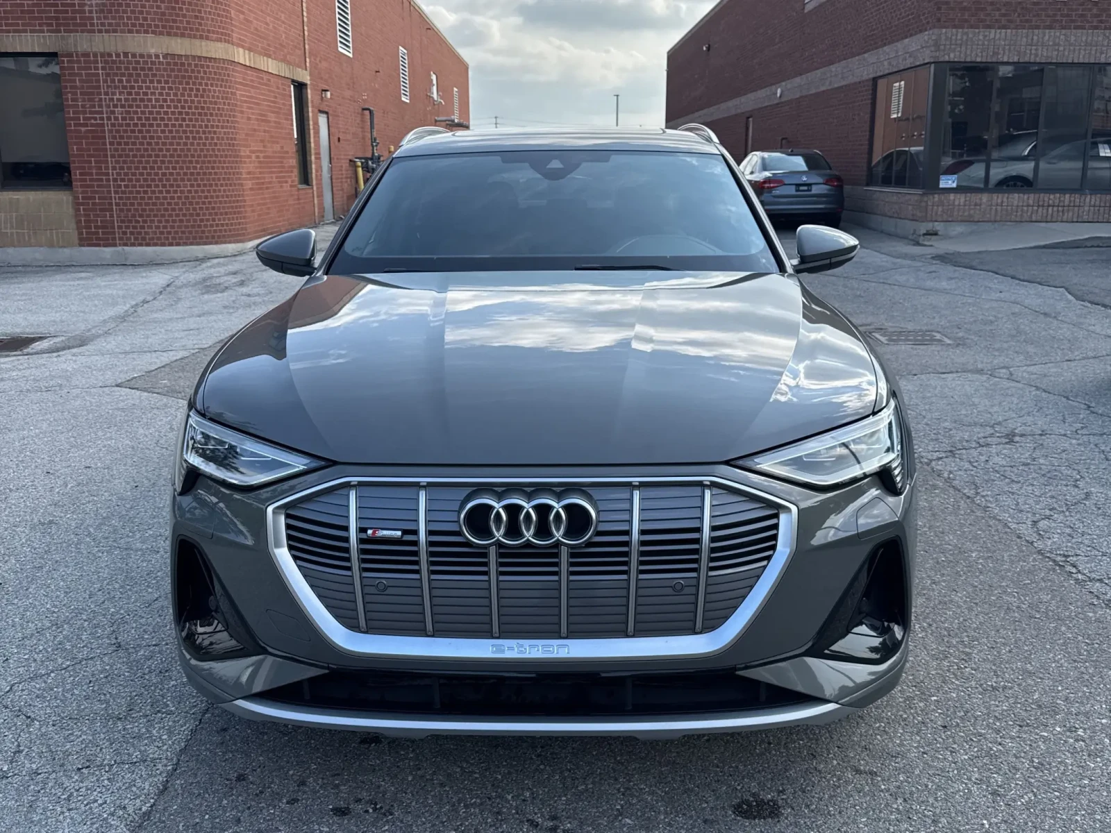 Audi E-Tron * PROGRESSIV* * АвтоКредит*  - изображение 6