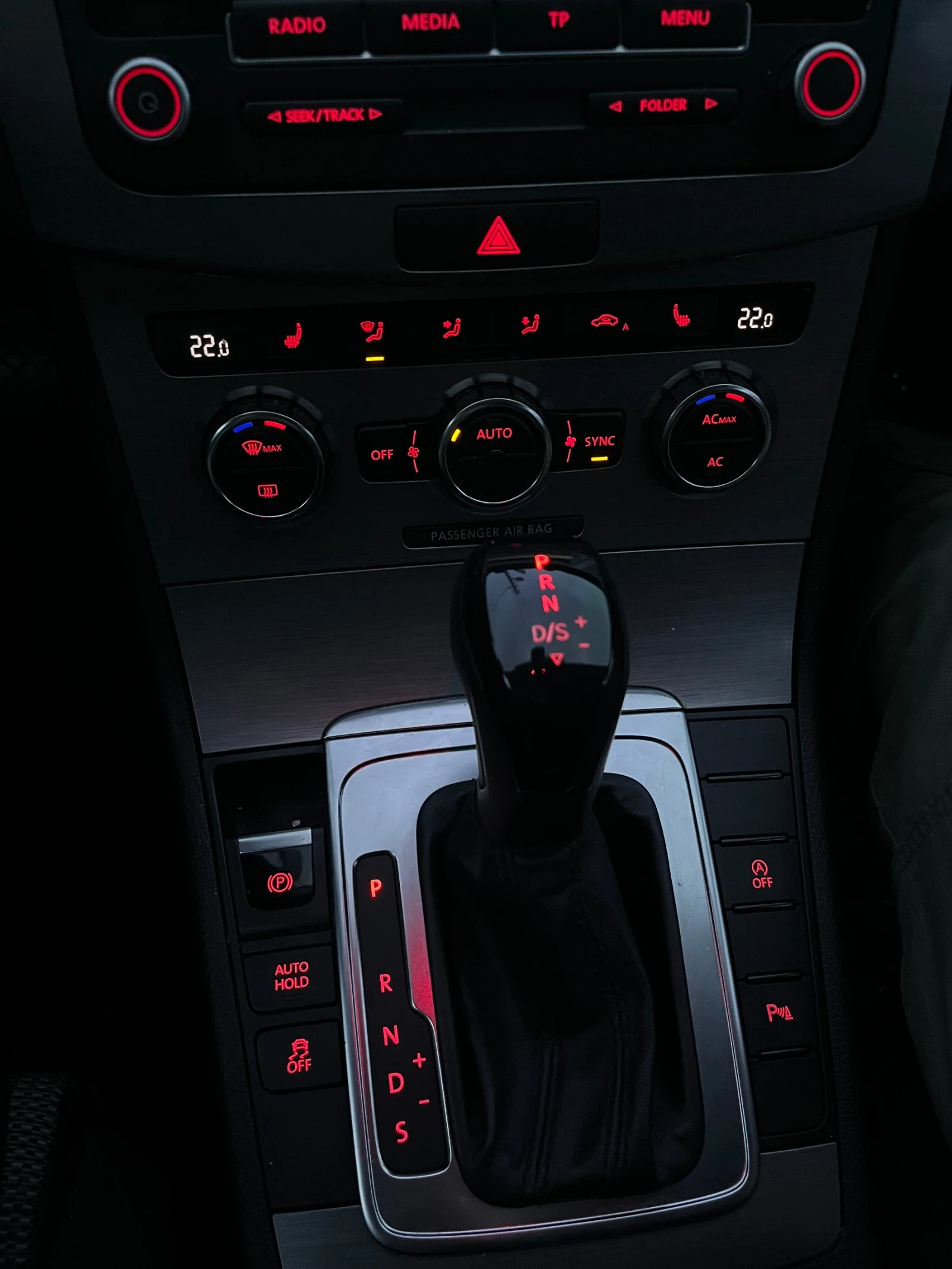 VW Passat B7 - изображение 7
