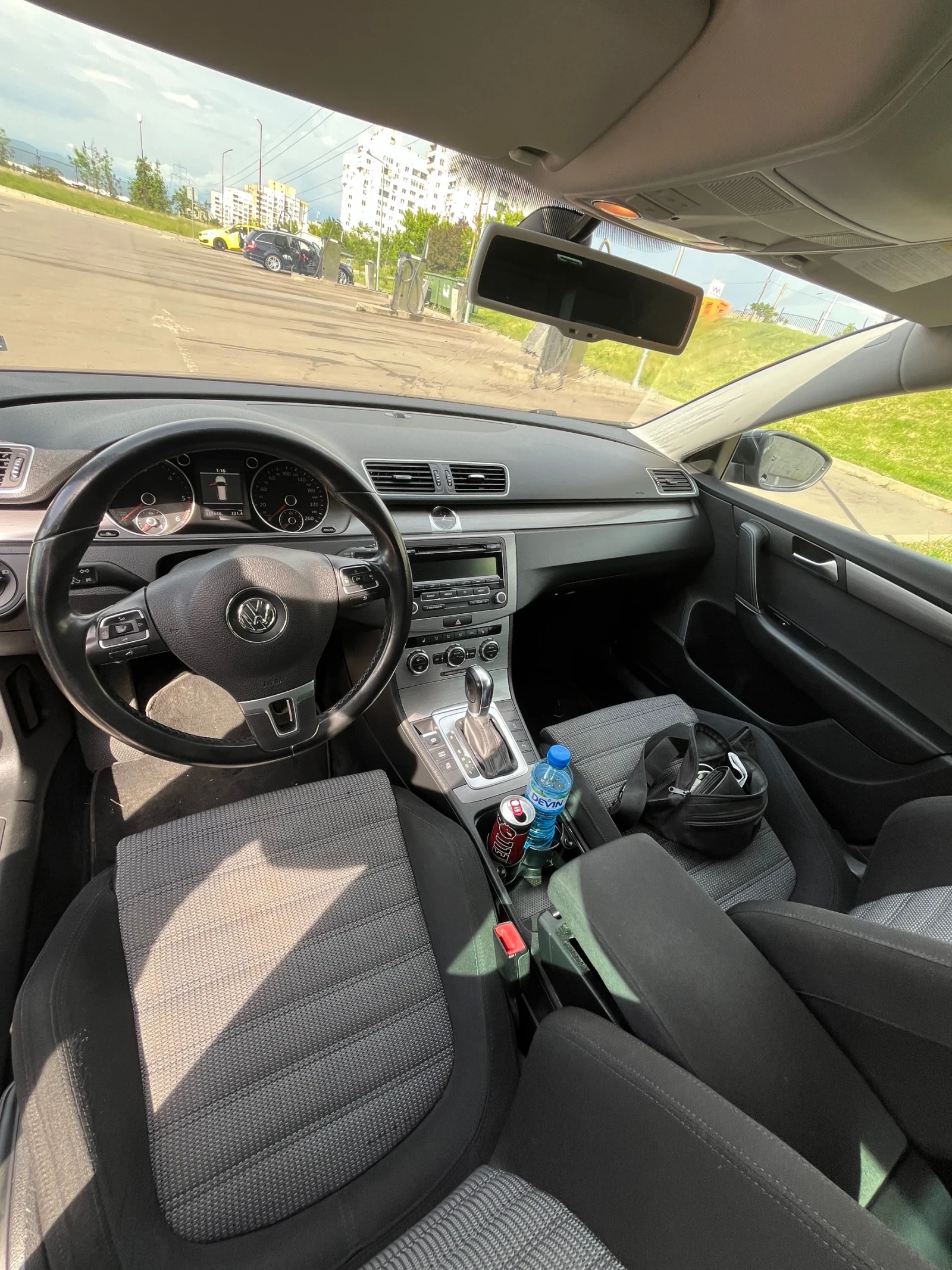VW Passat B7 - изображение 8