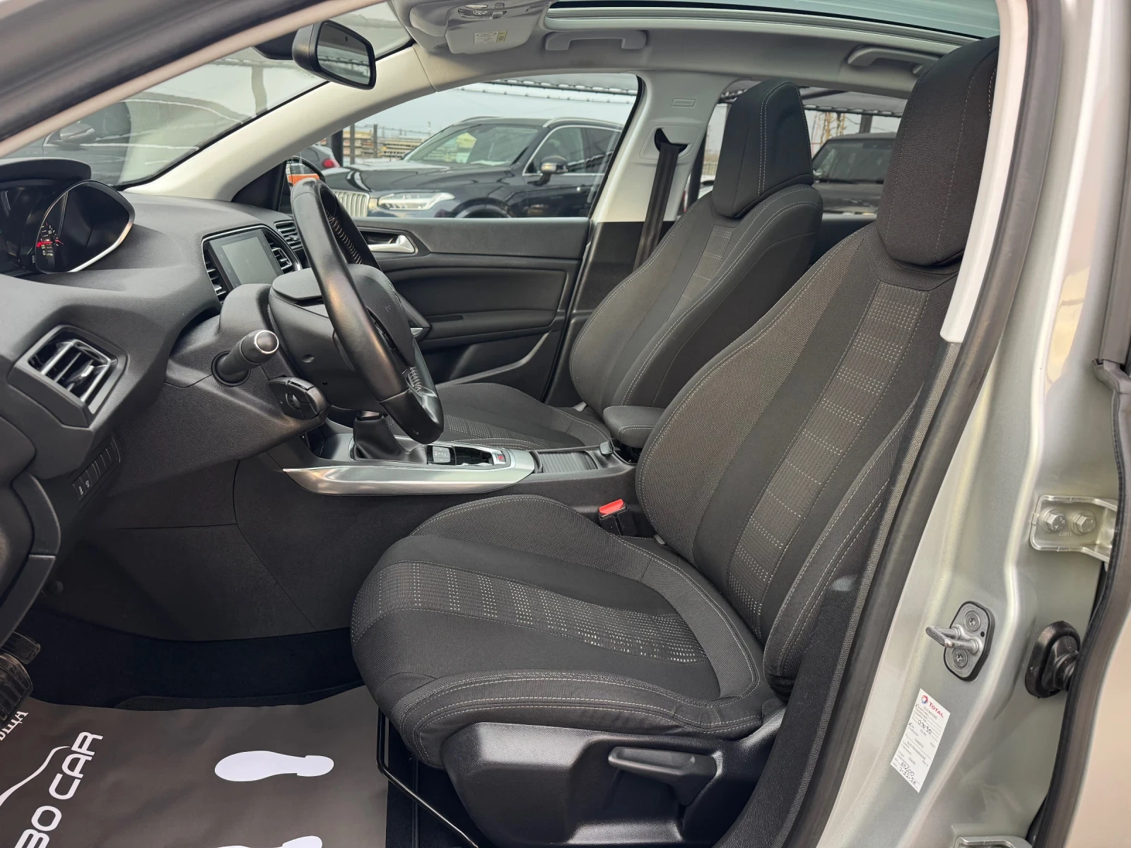 Peugeot 308 1.2i-AUT-LED-XENON-ПАНОРАМА-TOP - изображение 8