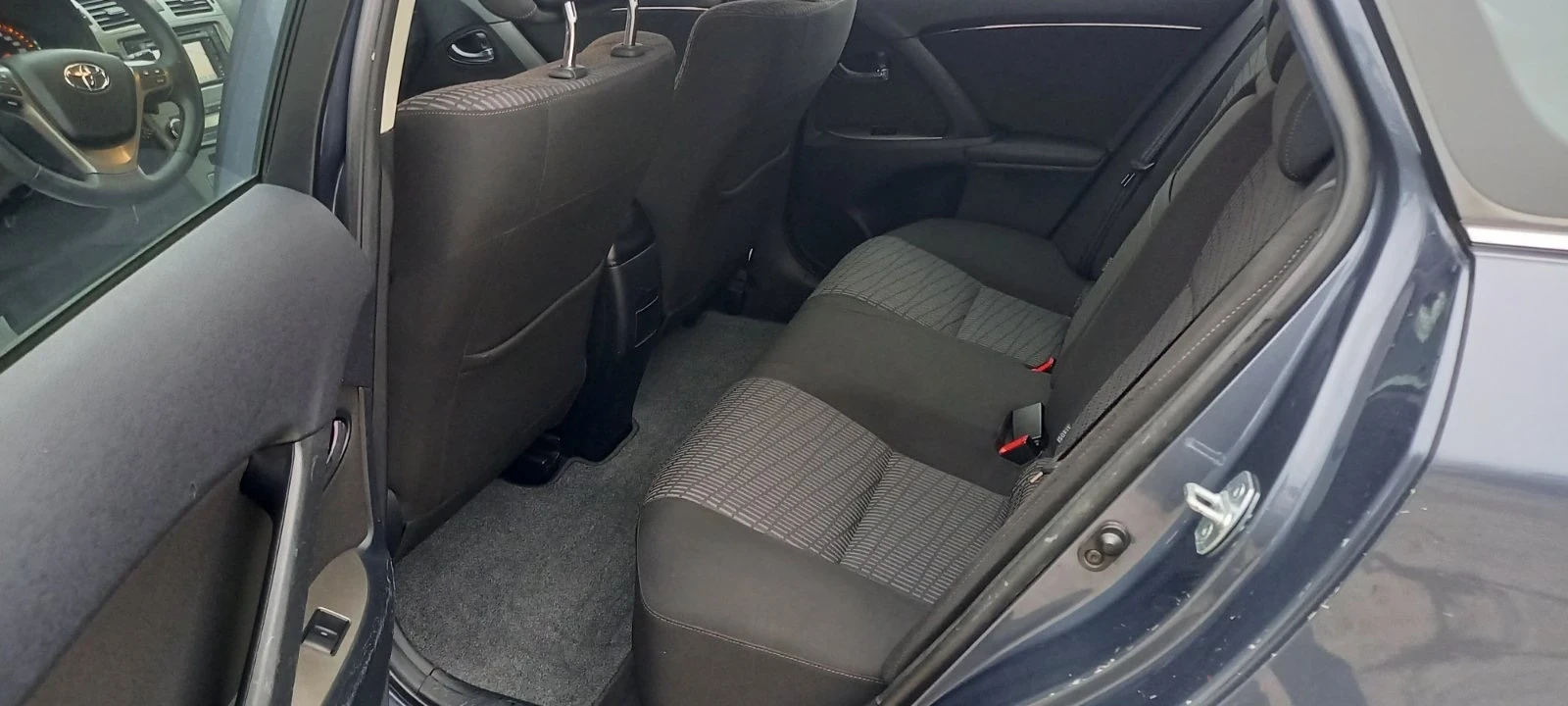 Toyota Avensis 2.0i//152../220000./ | Mobile.bg   11