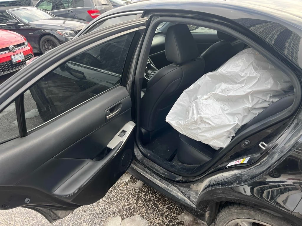 Lexus IS 300 2018 * CARFAX * ��� ������������ ������ | Mobile.bg � ����������� 13